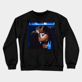 Sizzy First Kiss Music Moment Crewneck Sweatshirt